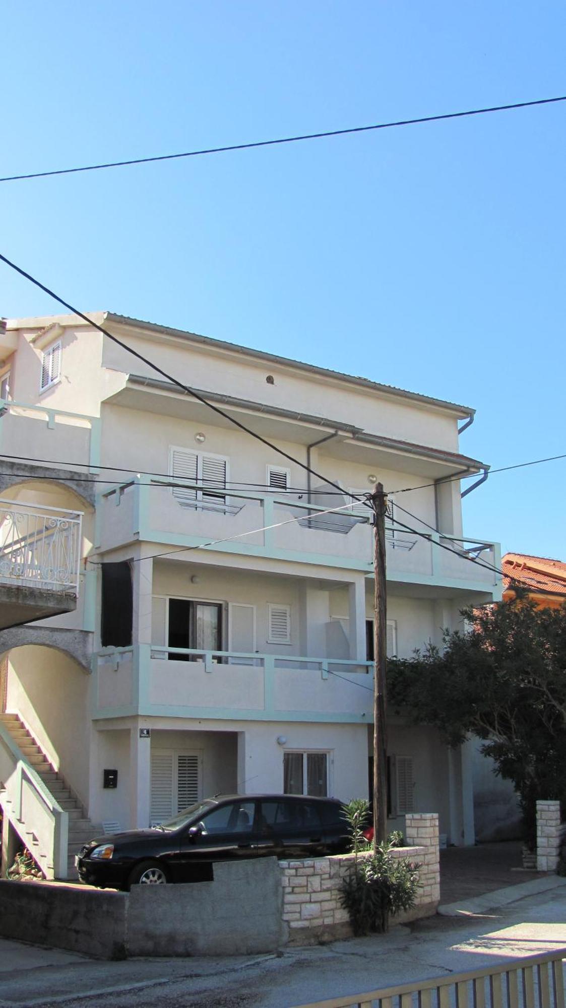 Apartments Mike Новаля Екстер'єр фото