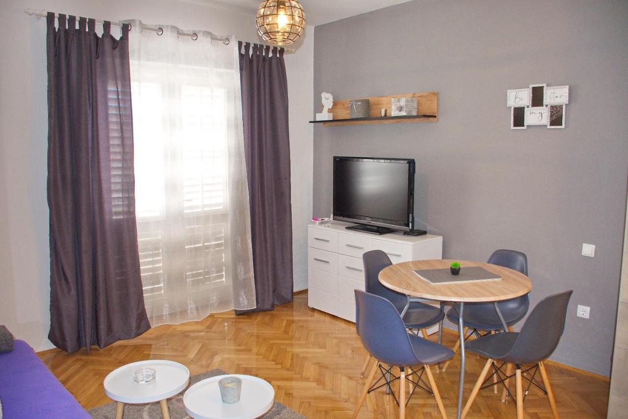 Apartments Mike Новаля Екстер'єр фото